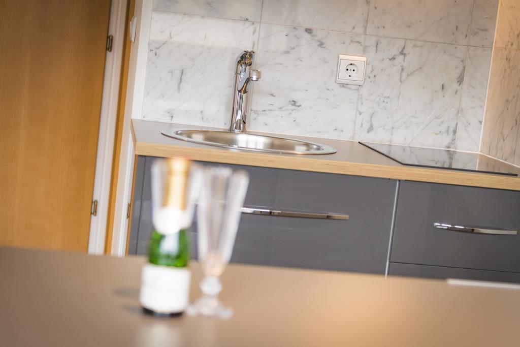 Maisonette Apartment Am Bahnhof - Adults Only Innsbruck Kültér fotó