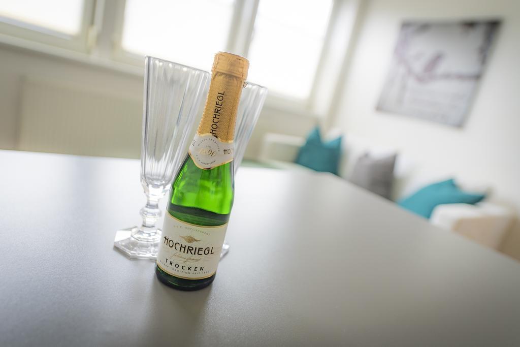 Maisonette Apartment Am Bahnhof - Adults Only Innsbruck Kültér fotó