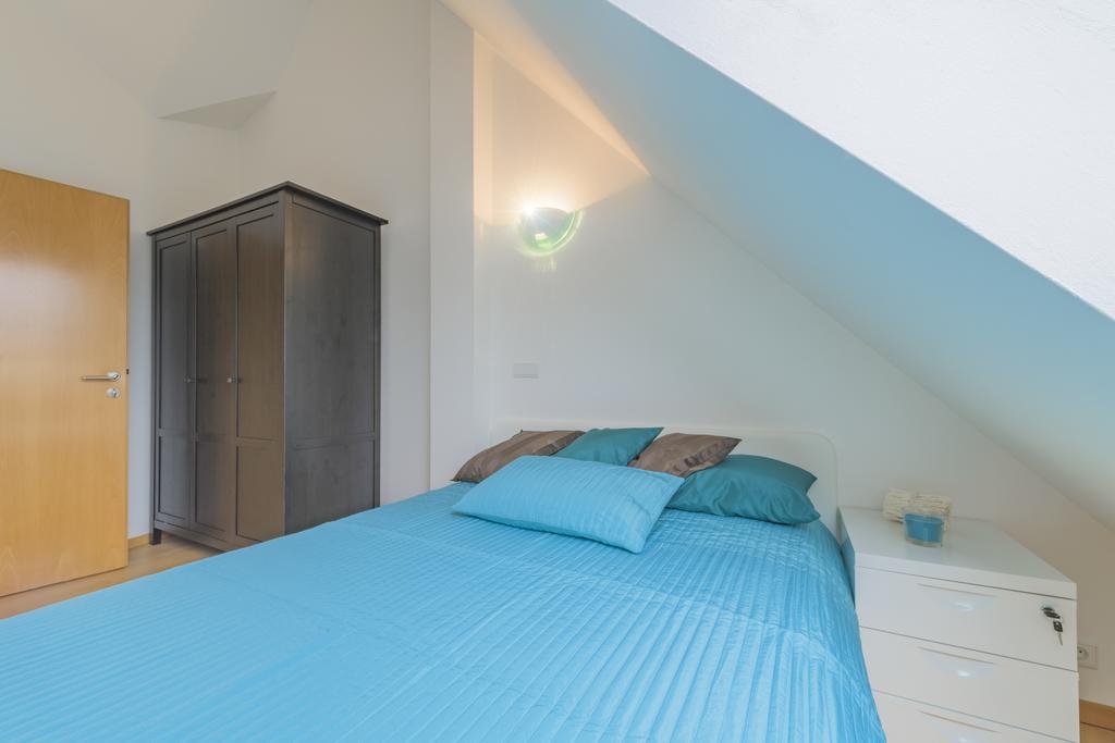 Maisonette Apartment Am Bahnhof - Adults Only Innsbruck Kültér fotó