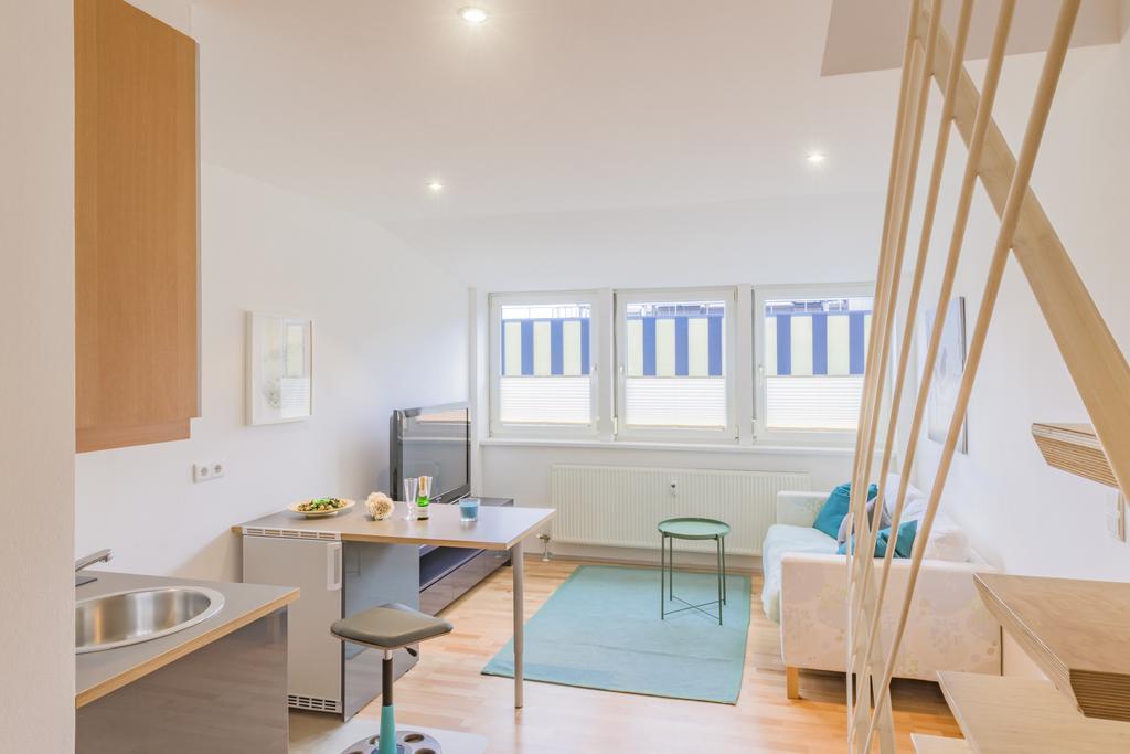 Maisonette Apartment Am Bahnhof - Adults Only Innsbruck Kültér fotó