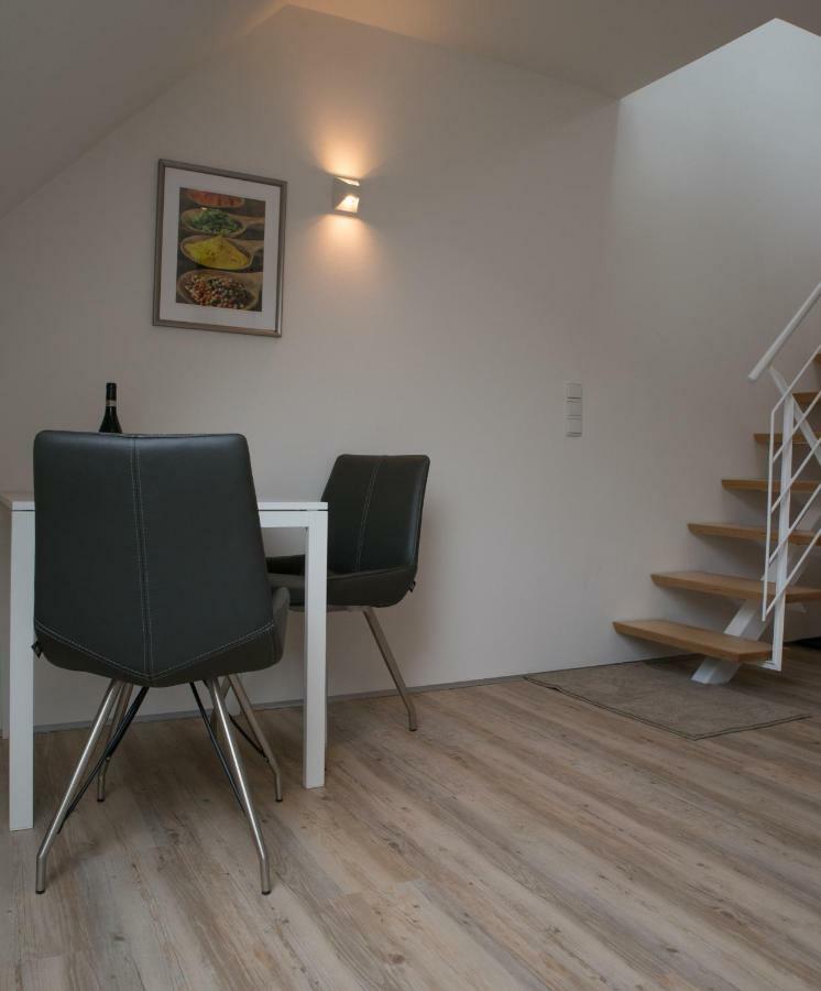 Maisonette Apartment Am Bahnhof - Adults Only Innsbruck Kültér fotó
