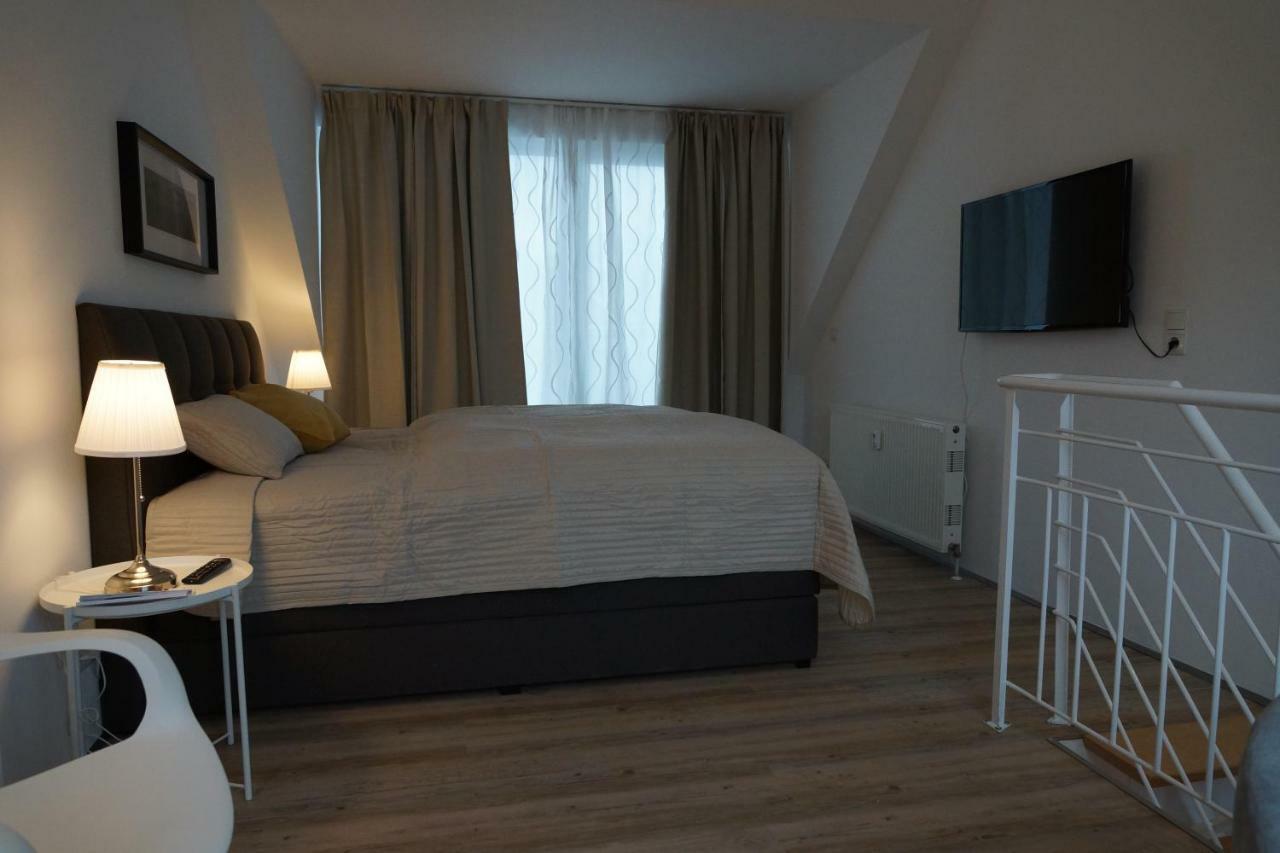 Maisonette Apartment Am Bahnhof - Adults Only Innsbruck Kültér fotó