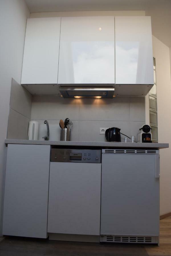 Maisonette Apartment Am Bahnhof - Adults Only Innsbruck Kültér fotó