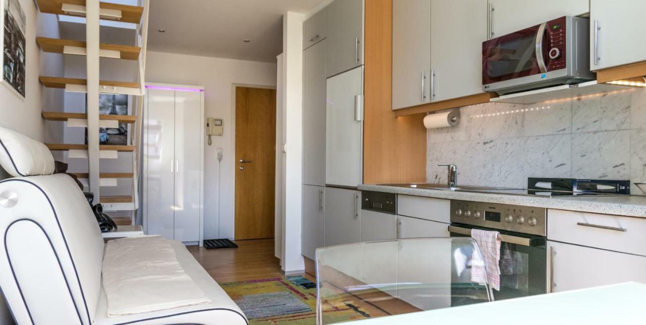 Maisonette Apartment Am Bahnhof - Adults Only Innsbruck Kültér fotó