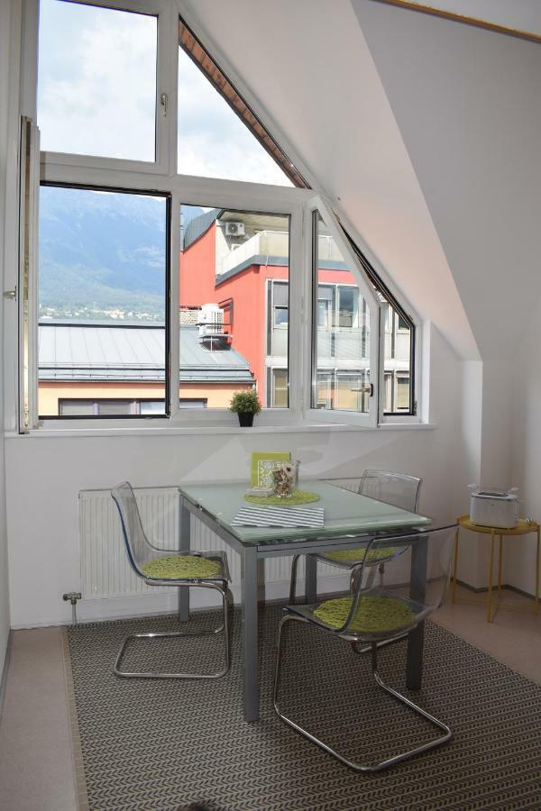 Maisonette Apartment Am Bahnhof - Adults Only Innsbruck Kültér fotó