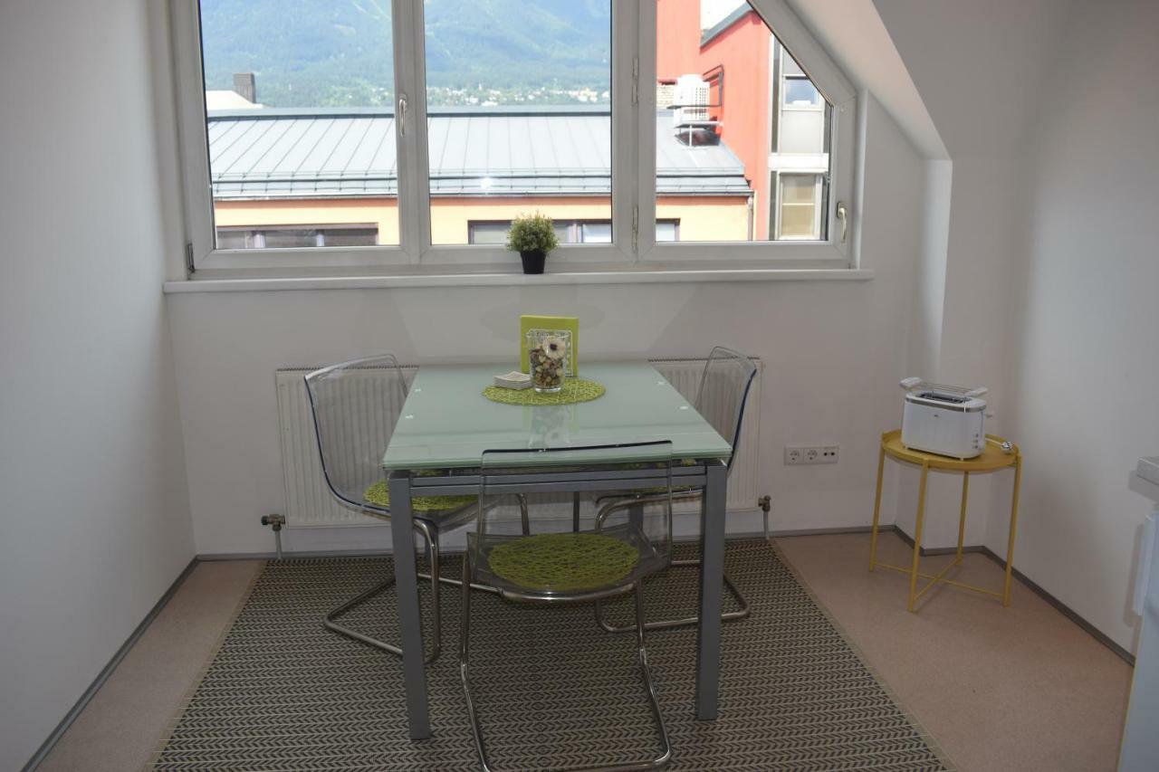 Maisonette Apartment Am Bahnhof - Adults Only Innsbruck Kültér fotó